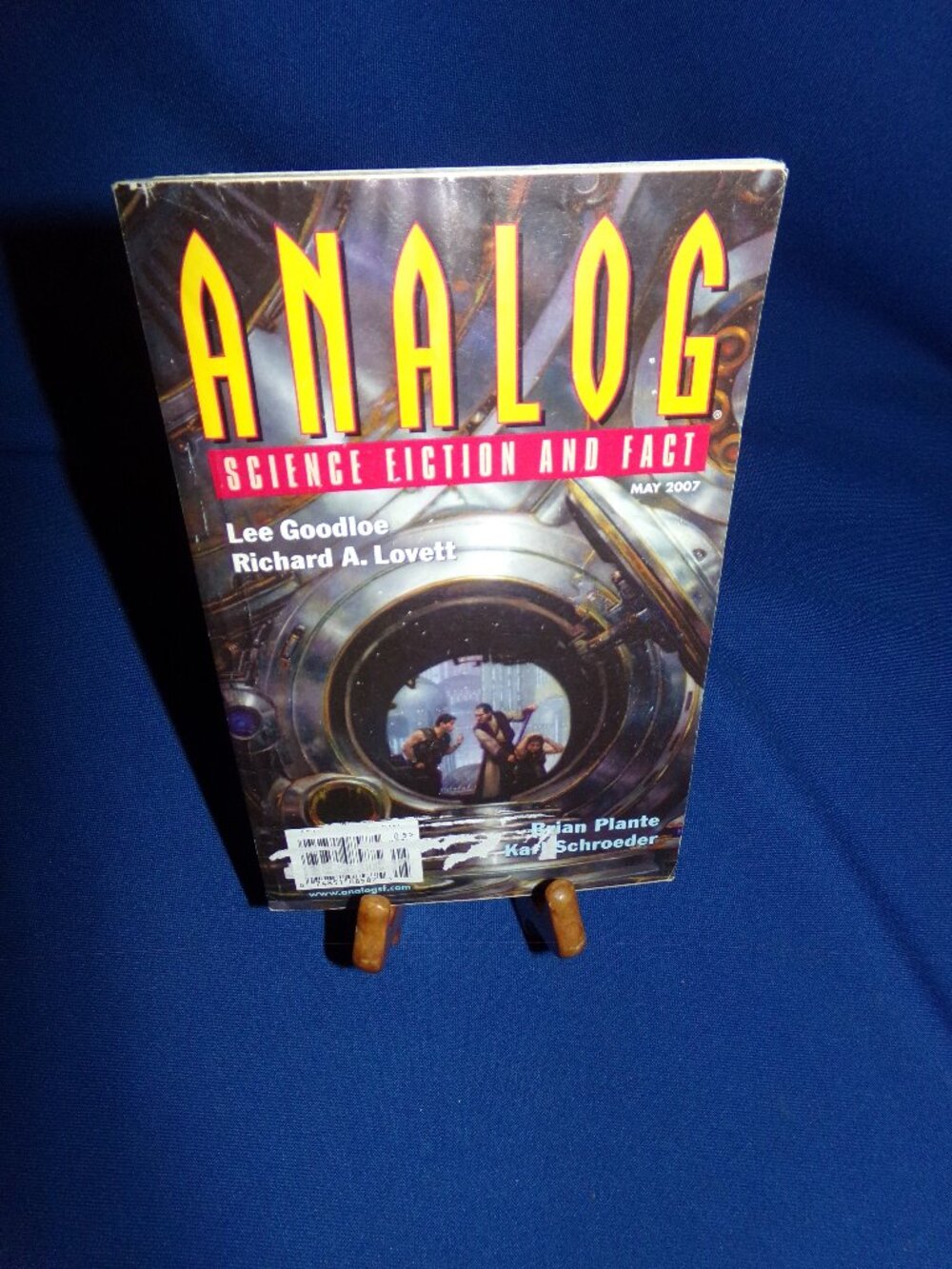 Vintage Analog Magazine: Science Fiction and Fact - May 2007